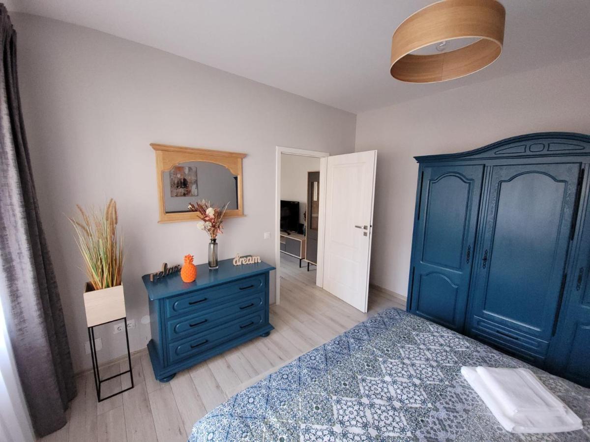 Lovely Apartment Near City Center Kolozsvár Kültér fotó