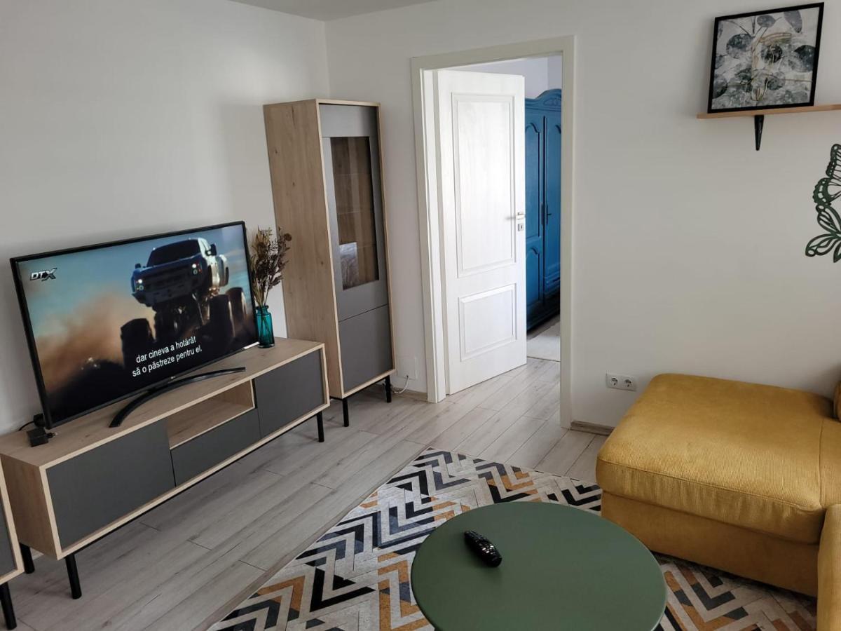Lovely Apartment Near City Center Kolozsvár Kültér fotó